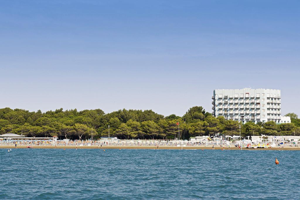 International Beach Hotel Lignano Sabbiadoro Exterior photo