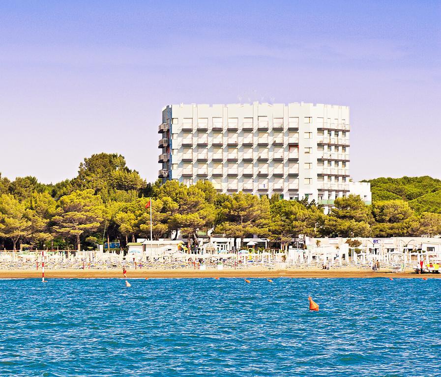 International Beach Hotel Lignano Sabbiadoro Exterior photo